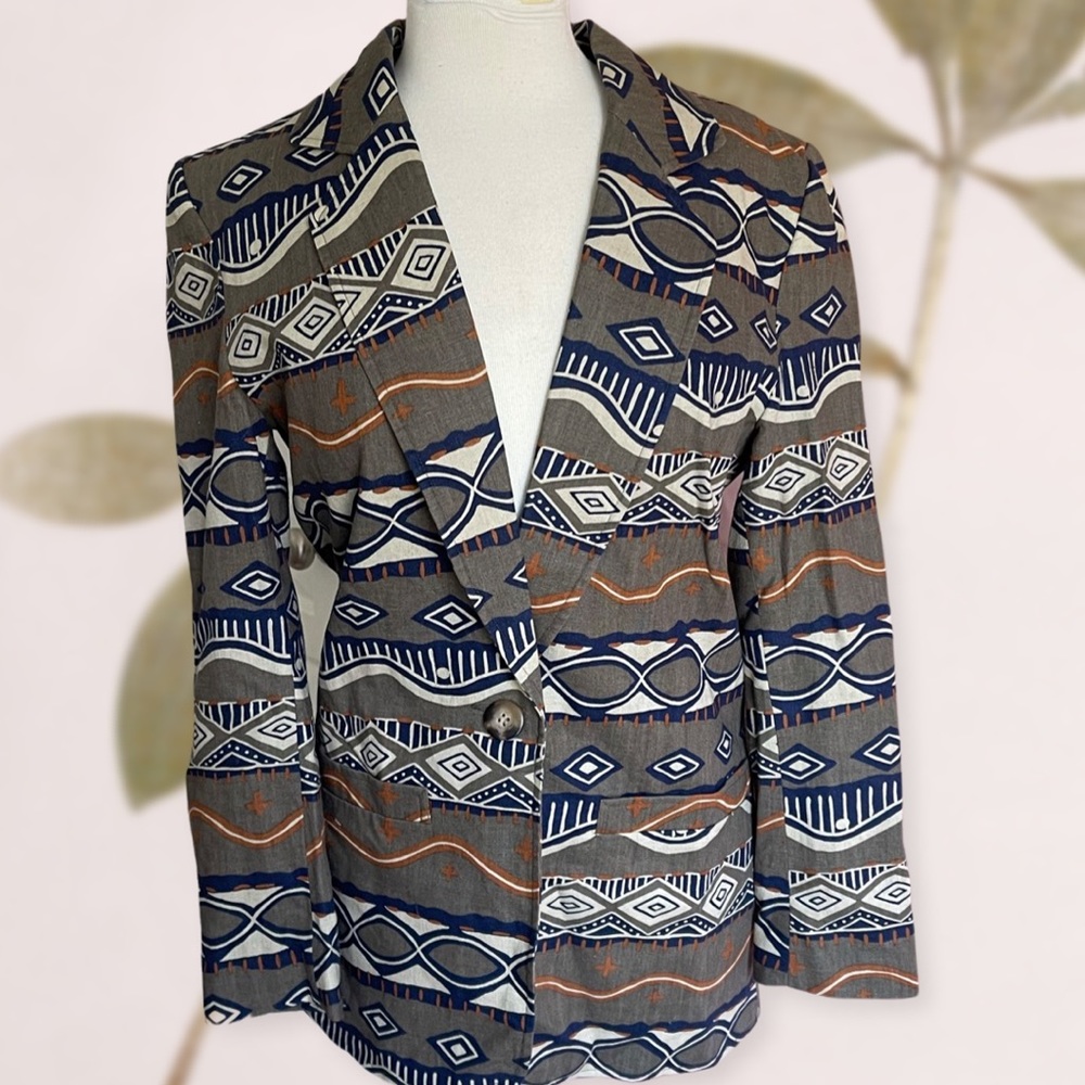 Vintage linen/ cotton Aztec fitted blazer